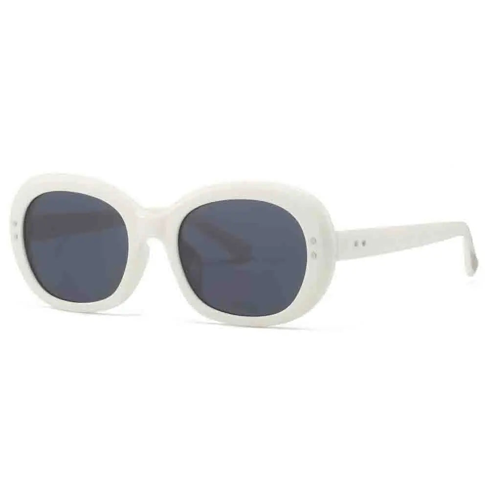 Grosse lunette de soleil ronde femme Blanche